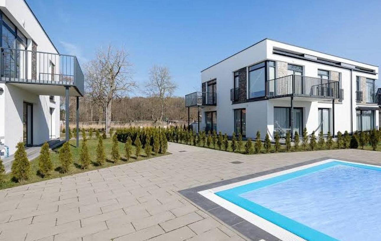 Apartament Glamour 10B- Premium Z Basenem Łukęcin Exteriör bild
